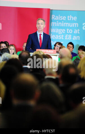 Schottische Labour Leader Jim Murphy anlässlich der Eröffnung des schottischen Labour-Manifests Stockfoto