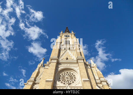 Der Name von Mary Church, auch bekannt als Novi Sad katholische Kathedrale an einem sonnigen Frühlings-Nachmittag. Diese Kathedrale ist eines der wichtigsten landma Stockfoto