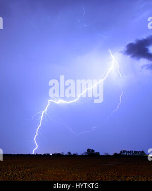 Gewitter mit Blitz - Landschaft Stockfoto