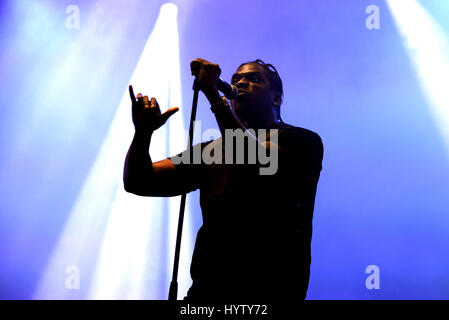 BARCELONA - 4 JUN: Dwele T (Hip-Hop-Band) führen im Konzert beim Festival Primavera Sound 2016 am 4. Juni 2016 in Barcelona, Spanien. Stockfoto