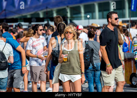 VALENCIA, Spanien - JUN 10: Menschen am Festival de Les Arts am 10. Juni 2016 in Valencia, Spanien. Stockfoto