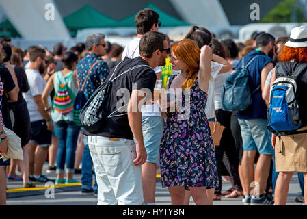 VALENCIA, Spanien - JUN 10: Menschen am Festival de Les Arts am 10. Juni 2016 in Valencia, Spanien. Stockfoto