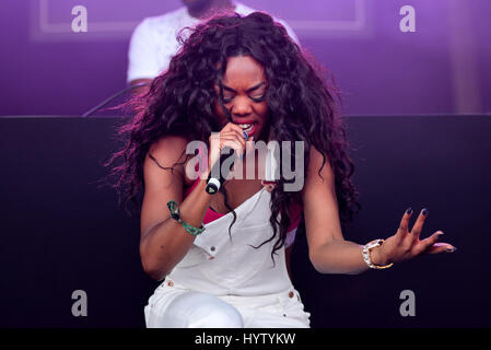 BARCELONA - 16 JUN: Lady Leshurr (Rapper, Sänger und Produzent) führt im Konzert beim Sonar Festival am 16. Juni 2016 in Barcelona, Spanien. Stockfoto