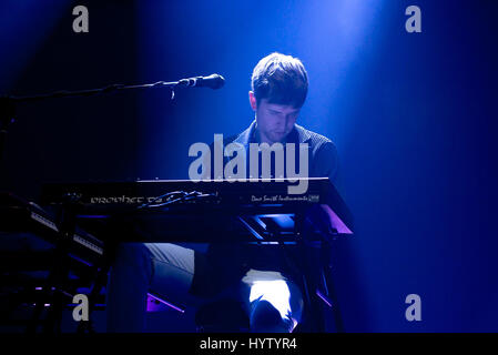 BARCELONA - JUN 17: James Blake (Band) führen im Konzert beim Sonar Festival am 17. Juni 2016 in Barcelona, Spanien. Stockfoto