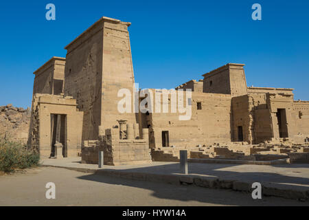 Philae Tempel auf der Insel Agilkia im Nasser-See in der Nähe von Assuan, Ägypten Stockfoto