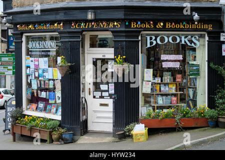 Außenseite des Scrivener Buchladen in Buxton Stockfoto