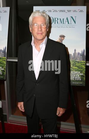 Los Angeles, CA, USA. 5. April 2017. Richard Gere im Ankunftsbereich für NORMAN Premiere, Linwood Dunn Theater am Pickford Center, Los Angeles, CA 5. April 2017. Bildnachweis: Priscilla Grant/Everett Collection/Alamy Live-Nachrichten Stockfoto