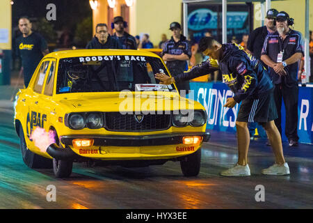 Sydney, Australien 7. April 2017: Sydney Jamboree Drag Racing Event - im Bild ist die Qualifikationsrunden der Sitzung. -Die Veranstaltung statt findet am Sydney Dragway über die 7. & 8. April. Bildnachweis: Mjmediabox / Alamy Live News Stockfoto