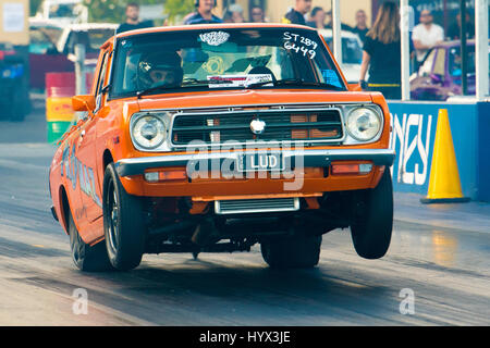 Sydney, Australien 7. April 2017: Sydney Jamboree Drag Racing Event - im Bild ist die Qualifikationsrunden der Sitzung. -Die Veranstaltung statt findet am Sydney Dragway über die 7. & 8. April. Bildnachweis: Mjmediabox / Alamy Live News Stockfoto