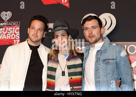 Los Angeles, CA, USA. 5. März 2017. LOS ANGELES - MAR-5: Pete Nappi, Samantha Ronson, Ethan Thompson, Ocean Park Pattsituation auf 2017 iHeart Music Awards am 5. März 2017 in Los Angeles, CA Kredit Forum: Kathy Hutchins / via ZUMA ZUMA-Draht/Wire/Alamy Live News Stockfoto