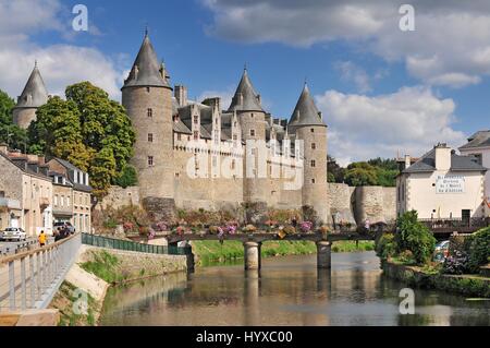 Blick auf die Burg der Stadt Josselin in Bretagne Frankreich Stockfoto