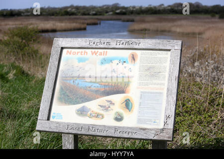 Allgemeine Ansichten Pagham Strand und Geschäfte auf der South Coast, West Sussex, UK. Stockfoto