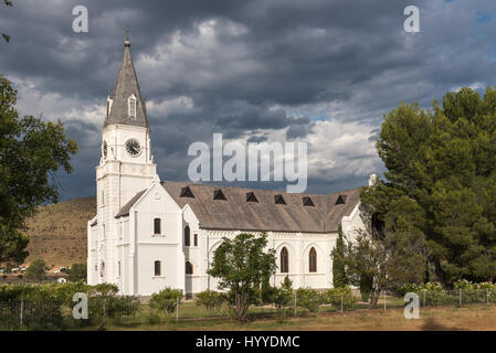 Der Niederländisch reformierten Kirche in Nieu-Bethesda, ein historisches Dorf in der Provinz Eastern Cape. Die Kirche wurde im Jahre 1905 gebaut. Stockfoto