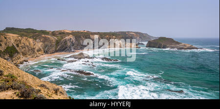 Malerischen Seenlandschaft der Praia Dos Alteirinhos, in der Nähe von Zambujeira Do Mar, Costa Vicentina, Portugal Stockfoto