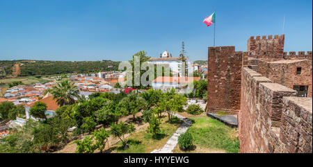 Blick von der Burg von Silves Wände, Algarve, Portugal, Juli-08-2016 Stockfoto