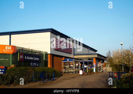 B & M Home Store und Gartencenter in Towcester Northamptonshire Stockfoto