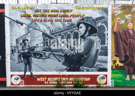 West-Belfast-Taxi-Vereinigung Wandbild auf der Falls Road, Belfast, Grafschaft Antrim, Nordirland, Vereinigtes Königreich Stockfoto
