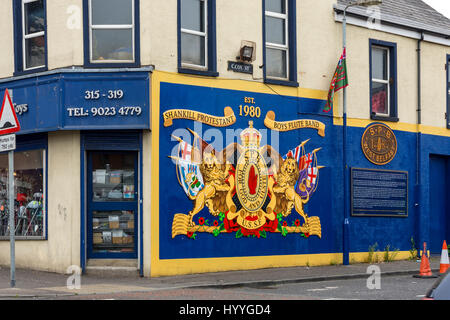 Shankill protestantischen Boys Flute Band und Ulster Special Service Force Wandbild, C.Coy St., off Shankill Road, Belfast, Grafschaft Antrim, Nordirland, Vereinigtes Königreich Stockfoto