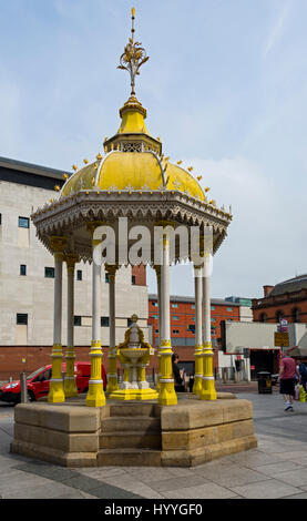 Jaffe-Brunnen (1874), Victoria Square, Belfast, Grafschaft Antrim, Nordirland, Vereinigtes Königreich Stockfoto