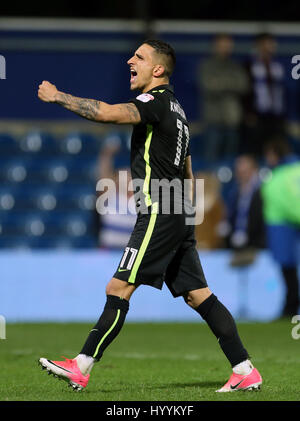 Brighton & Hove Albion Anthony Knockaert feiert seinen Sieg, nachdem der Himmel Bet Championship match bei Loftus Road, London. Stockfoto