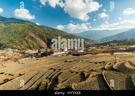 Tashichhoedzong ist ein Buddhistisches Kloster und Burg am nördlichen Rand der Stadt von Thimpu, Bhutan Stockfoto