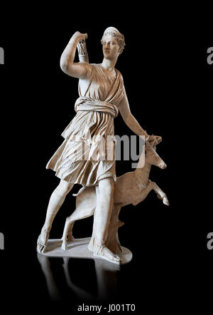 Artemis und ein Reh, bekannt als "Diana von Versailles", 1. / 2. h. römischen Statue, Marmor aus Italien.  Inv Herr 152 oder Ma 589, Museum Louvre Paris Stockfoto