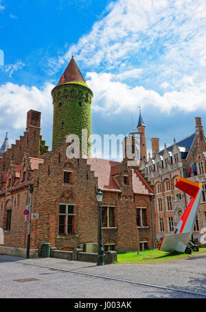 Brügge, Belgien - 10. Mai 2012: Gruuthuse Museum in der mittelalterlichen Altstadt von Brügge, Belgien. Stockfoto