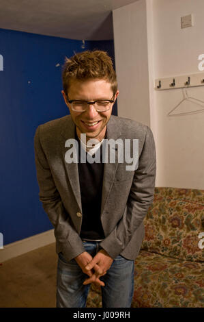 Jonah Lehrer auf 5 x 15 Veranstaltung Jonah Lehrer ist ein US-amerikanischer Autor und Journalist, zu den Themen Psychologie, Neurowissenschaften und die Beziehung zwischen Wissenschaft und Geisteswissenschaften schreibt. Er ist Autor von zwei Büchern, Proust war ein Neurowissenschaftler (2007) und wie wir entscheiden (2010). Er ist Redakteur bei Wired, Scientific American Mind, nationalen öffentlichen RadioÕs Radiolab und für Natur, Saatgut, The Washington Post, The Wall Street Journal, The New Yorker und The Boston Globe geschrieben hat. Sein drittes Buch Imagine: Funktionsweise der Kreativität wird von Canongate Books und jetzt veröffentlicht.             5 Stockfoto