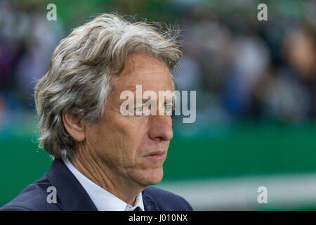 Lissabon, Portugal. 8. April 2017. 8. April 2017. Lissabon, Portugal. SportingÕs Cheftrainer von Portugal Jorge Jesus während dem Spiel Sporting CP V Boavista FC Credit: Alexandre de Sousa/Alamy Live News Stockfoto