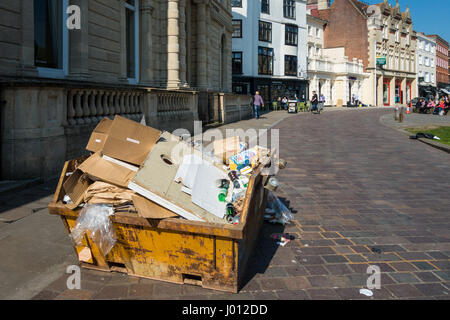 Überlast überspringen in der Kathedrale in der Nähe, Exeter, Devon, Großbritannien Stockfoto