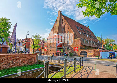 Danzig, Polen - 8. Mai 2014: Große Ziegel-Mühle in Danzig, Polen Stockfoto