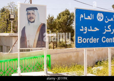 Porträts von Baschar al-Assad an der Grenze zwischen Libanon und Syrien. Stockfoto