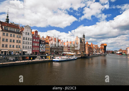 Das Hotel liegt an der Weichsel, die Küstenlinie von Gdansk (Polen) Stockfoto
