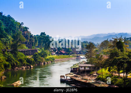 Landschaft am River Kwai, Kanchanaburi, Thailand. Stockfoto