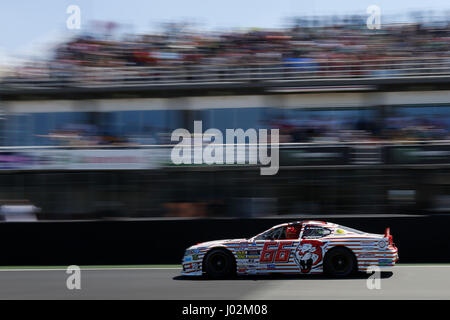 Valencia, Spanien. 9. April 2017.  Bouchut während der NASCAR WHELEN EUROSERIE Sitzung Sonntag in Circuit Ricardo Tormo, Cheste, Valencia, Spanien. Foto: Cronos/Omar Arnau/Alamy Live News Stockfoto