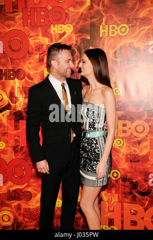 Chris Hardwick und Lydia Hearst besucht HBO 2015 Emmy After Party im Pacific Design Center am 20. September 2015 in Los Angeles, Kalifornien. Stockfoto