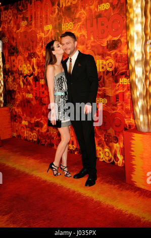 Chris Hardwick und Lydia Hearst besucht HBO 2015 Emmy After Party im Pacific Design Center am 20. September 2015 in Los Angeles, Kalifornien. Stockfoto