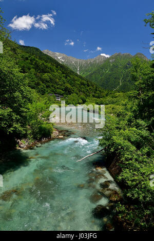 Klar-Stream von Azusa Fluss Stockfoto