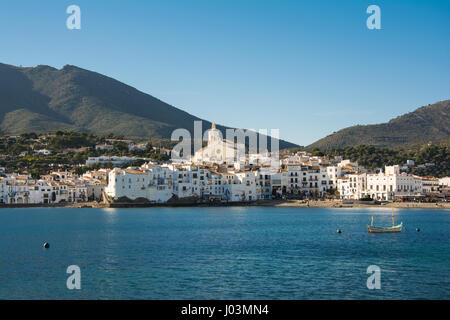 Cadaqués Dorf am Mittelmeer, Costa Brava, Katalonien, Spanien Stockfoto