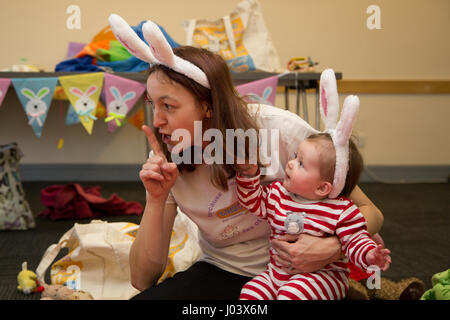 Baby & Kleinkind Gebärdensprache Klasse Stockfoto