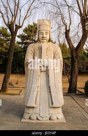 Die Statue des verdienstvollen Beamten. Heiligen Weg, Ming-Gräber, Peking, China Stockfoto