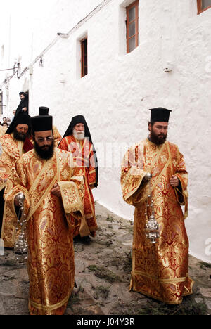 Christlich-orthodoxe Passionswoche, auf der griechischen Insel der Apokalypse (Patmos), Gründonnerstag (die Zeremonie der “Washlin Stockfoto