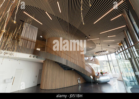 Das Erdgeschoss Interieur des Gateway-Pavillons auf der Greenwich Halbinsel im Weitwinkel Stockfoto