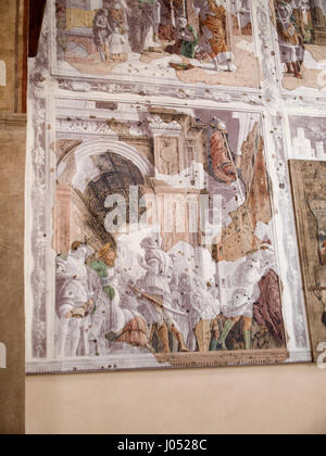 Padua, Italien - 16. Mai 2016: Eremitani-Kirche neben der Arenakapelle Stockfoto