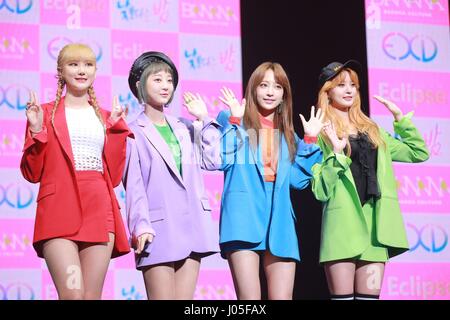 Seoul, Korea. 10. April 2017. EXID halten Schaufenster ihre 3. Mini-Album Eclipse bei Blue Square in Seoul, Korea am 10. April 2017 zu fördern. (China und Korea Rechte heraus) Bildnachweis: TopPhoto/Alamy Live-Nachrichten Stockfoto