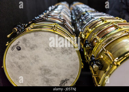 Frankfurt/Main, Deutschland. 5. April 2017. Snare-Drums Hersteller Schagerl Trommeln (Österreich). Fotocredit: Christian Lademann Stockfoto