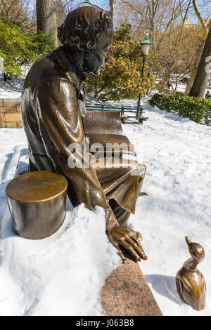 Bronzestatue des Hans Christian Andersen Stockfoto