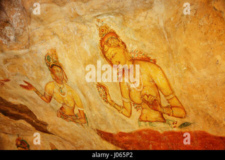Antiken Fresko in der Höhle Tempel, Sigiriya, Sri Lanka, horizontale Ansicht Stockfoto