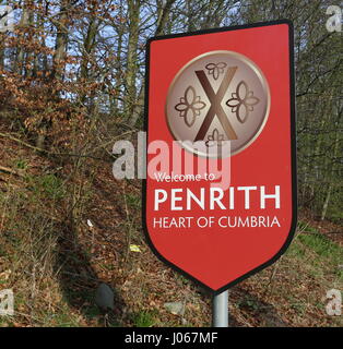 Herzlich Willkommen Sie in Penrith Zeichen Cumbria UK April 2017 Stockfoto