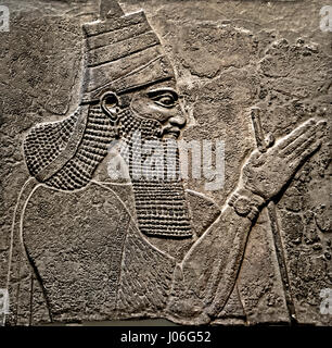 Tiglat-Pileser III 728 BC zentrale Palast von Ninive Mesopotamien Irak Assyrien (König Assurbanipal oder Ashshurbanipal, Sohn von Esarhaddon und der letzte starke König des neuassyrischen Reiches (934 – 609 v. Chr.) Stockfoto